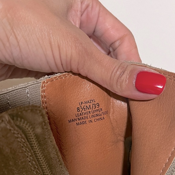 SOLD ❗️Lucky brand Nude/tan boots 🤍. SOLD. - Picture 7 of 9